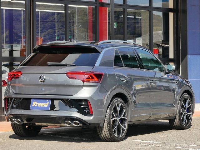 VOLKSWAGEN T-ROC 2023 Image 31