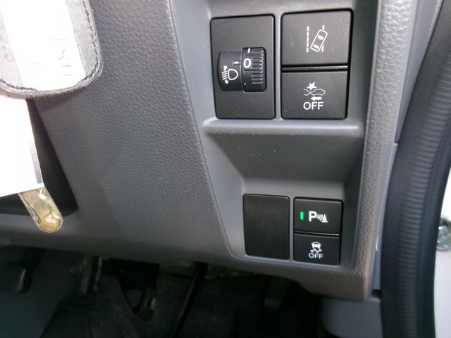 HONDA N-VAN 2025 Image 31