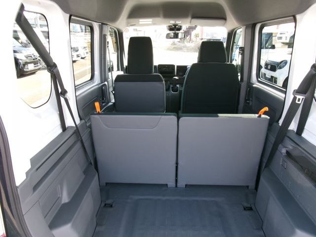 HONDA N-VAN 2025 Image 31