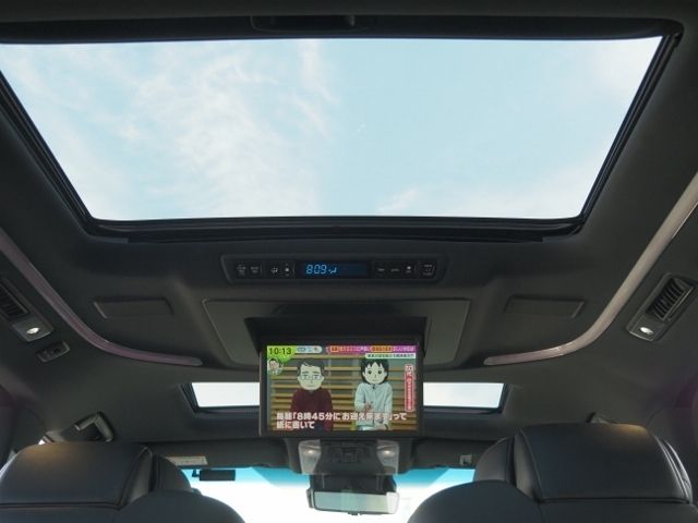 TOYOTA VELLFIRE  HYBRID 4WD 2020 Image 31