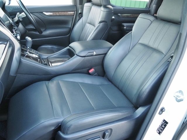 TOYOTA VELLFIRE  HYBRID 4WD 2020 Image 31