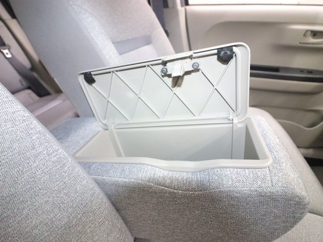 TOYOTA PASSO 2017 Image 31