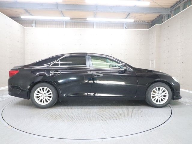 TOYOTA MARK X 2013 Image 31