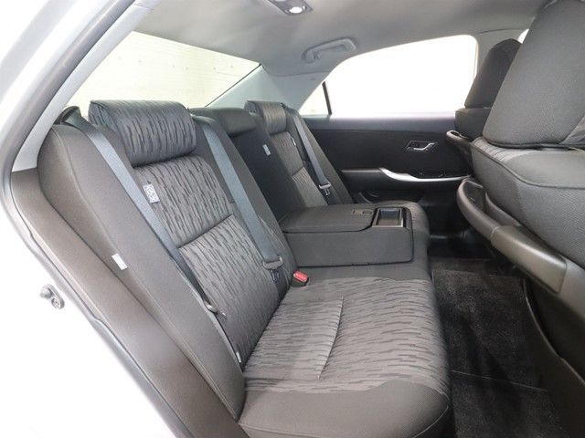 TOYOTA CROWN SEDAN 2010 Image 31