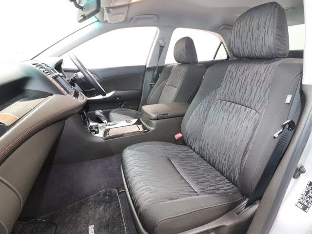 TOYOTA CROWN SEDAN 2010 Image 31