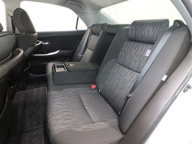 TOYOTA CROWN SEDAN 2010 Image 31