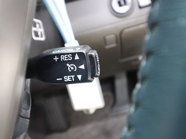 TOYOTA CROWN SEDAN 2010 Image 31