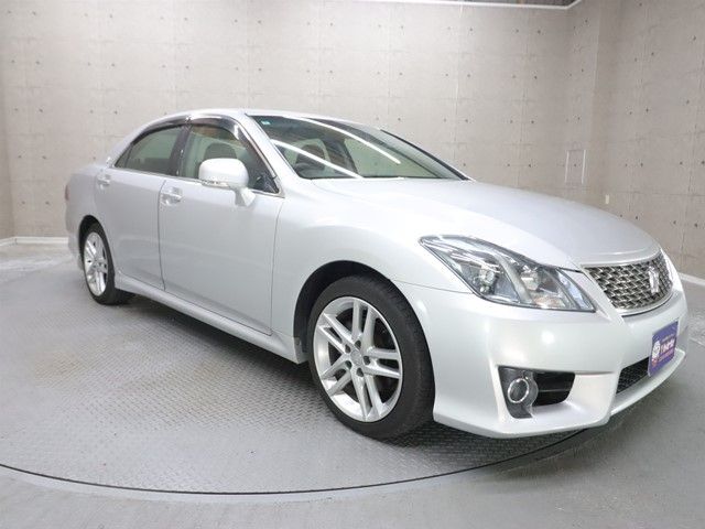 TOYOTA CROWN SEDAN 2010 Image 31