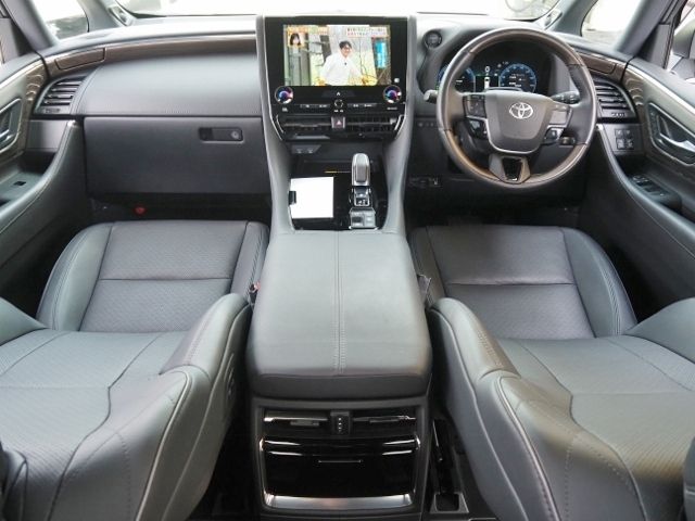 TOYOTA VELLFIRE  HYBRID 4WD 2025 Image 31