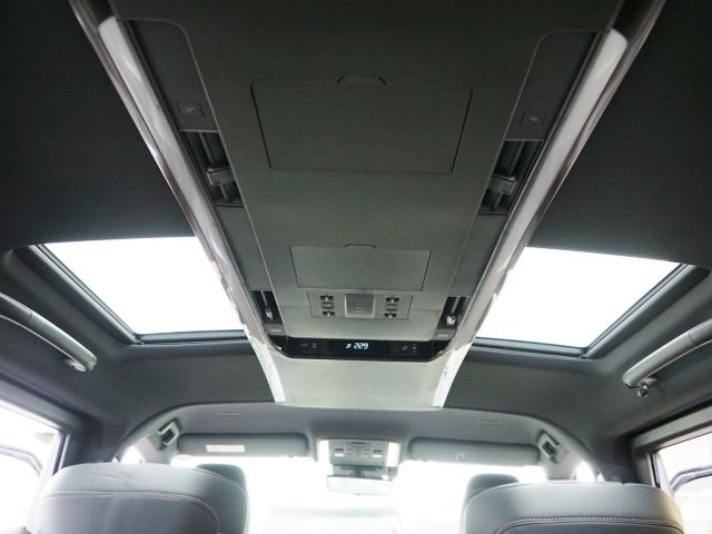 TOYOTA ALPHARD HYBRID 4WD 2025 Image 31