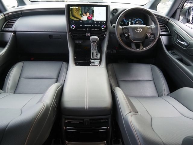 TOYOTA ALPHARD HYBRID 4WD 2025 Image 31