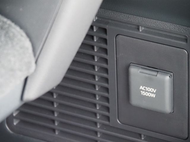 TOYOTA ALPHARD HYBRID 4WD 2025 Image 31