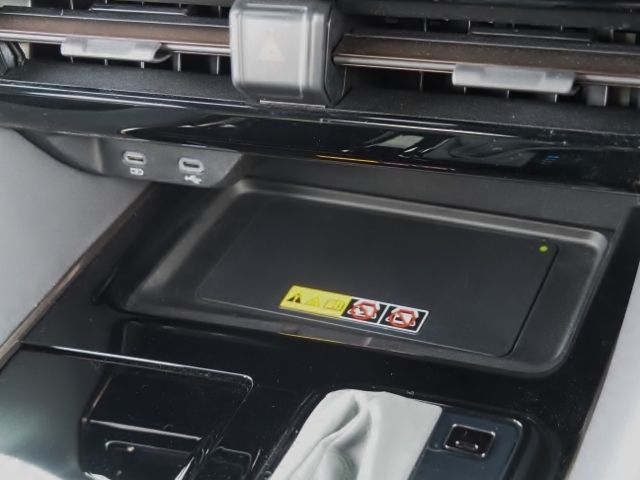 TOYOTA ALPHARD HYBRID 4WD 2025 Image 31