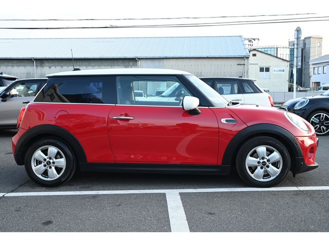 BMW MINI COOPER 2019 Image 31