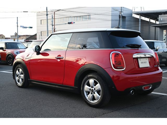 BMW MINI COOPER 2019 Image 31