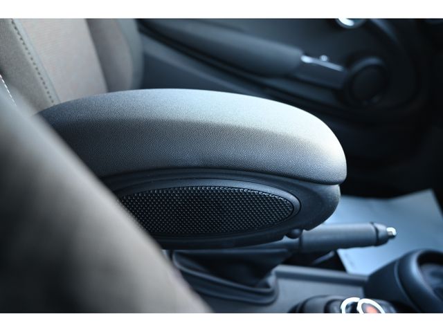 BMW MINI COOPER 2019 Image 31