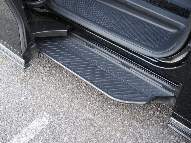 TOYOTA LEXUS LM500H 2024 Image 31