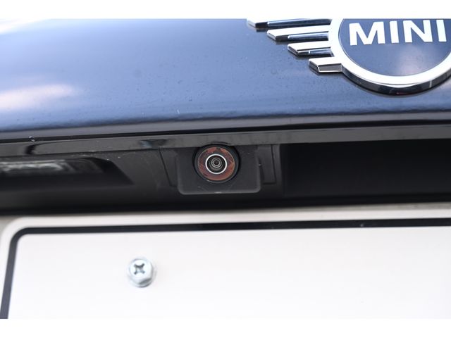 BMW MINI COOPER D 5DOOR 2021 Image 31