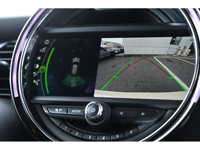 BMW MINI COOPER D 5DOOR 2021 Image 31