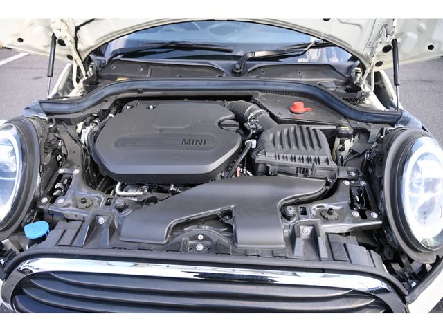 BMW MINI COOPER D 5DOOR 2021 Image 31