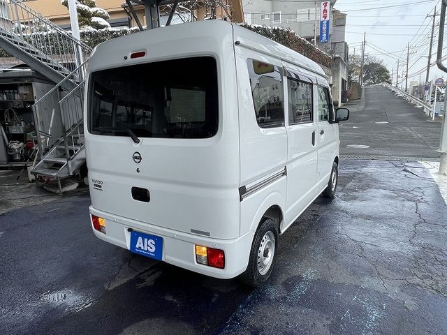 NISSAN NV100 CLIPPER 2023 Image 31