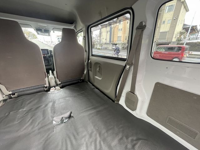 NISSAN NV100 CLIPPER 2023 Image 31