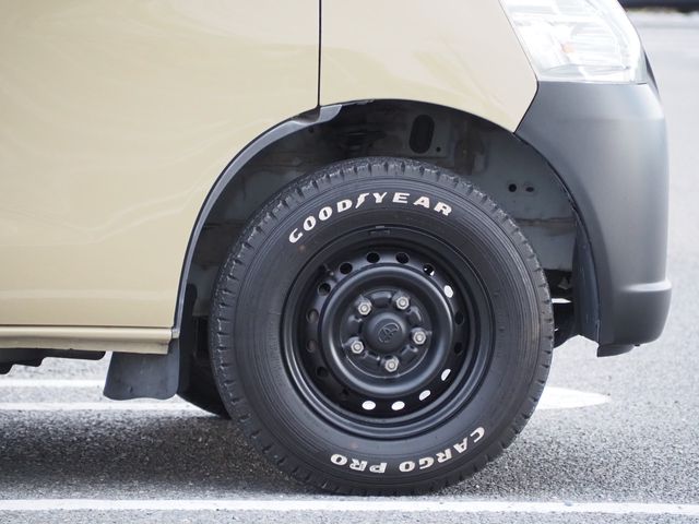 TOYOTA LITEACE VAN 2WD 2018 Image 31