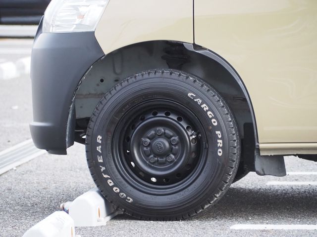 TOYOTA LITEACE VAN 2WD 2018 Image 31