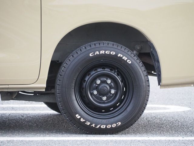 TOYOTA LITEACE VAN 2WD 2018 Image 31