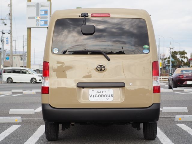 TOYOTA LITEACE VAN 2WD 2018 Image 31