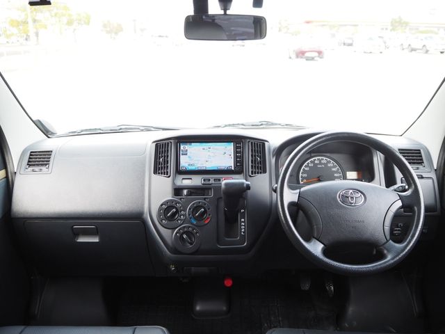 TOYOTA LITEACE VAN 2WD 2018 Image 31