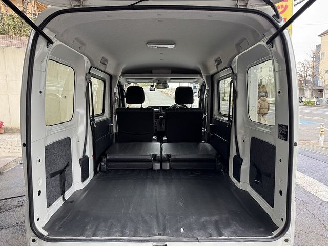 TOYOTA PIXIS VAN 2023 Image 31