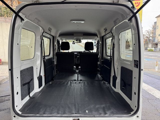 TOYOTA PIXIS VAN 2023 Image 31