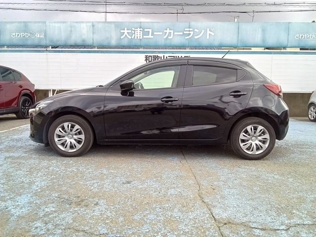MAZDA DEMIO 2015 Image 31