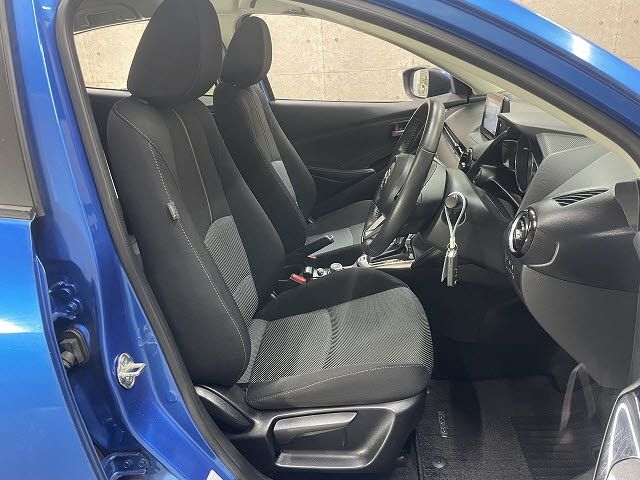 MAZDA DEMIO 2019 Image 31