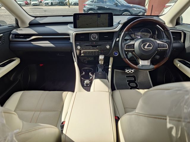 TOYOTA LEXUS RX450H 2WD 2019 Image 31