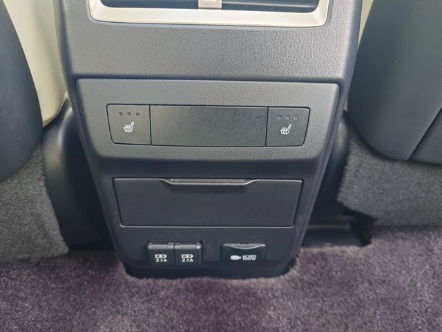 TOYOTA LEXUS RX450H 2WD 2019 Image 31