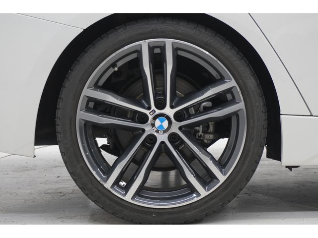 BMW 3SERIES SEDAN 2018 Image 31