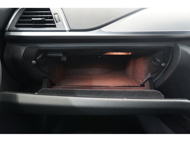 BMW 3SERIES SEDAN 2018 Image 31