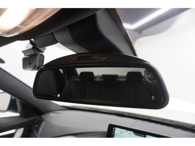 BMW 3SERIES SEDAN 2018 Image 31