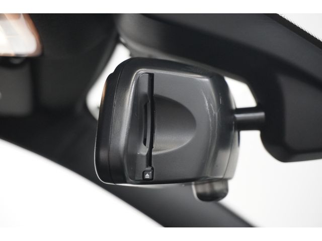 BMW 3SERIES SEDAN 2018 Image 31