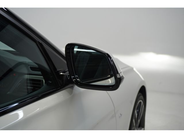 BMW 3SERIES SEDAN 2018 Image 31