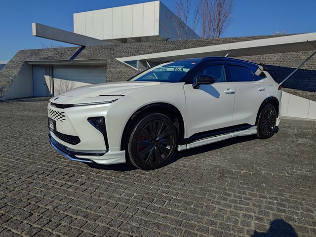 TOYOTA CROWN ESTATE 4WD 2025 Image 31