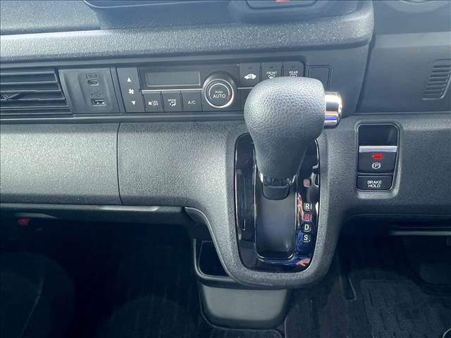 HONDA N BOX CUSTOM 2023 Image 31