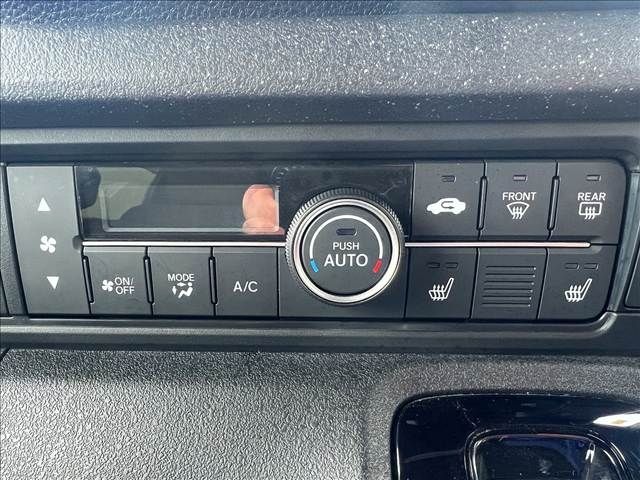 HONDA N BOX CUSTOM 2023 Image 31