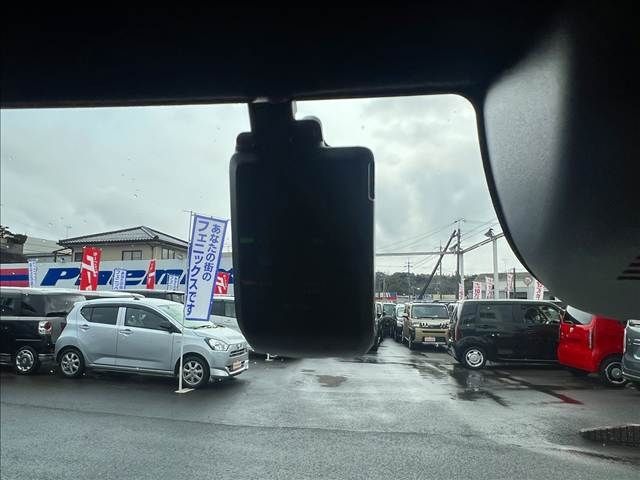 HONDA N BOX CUSTOM 2023 Image 31