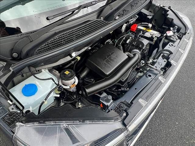 HONDA N BOX CUSTOM 2023 Image 31