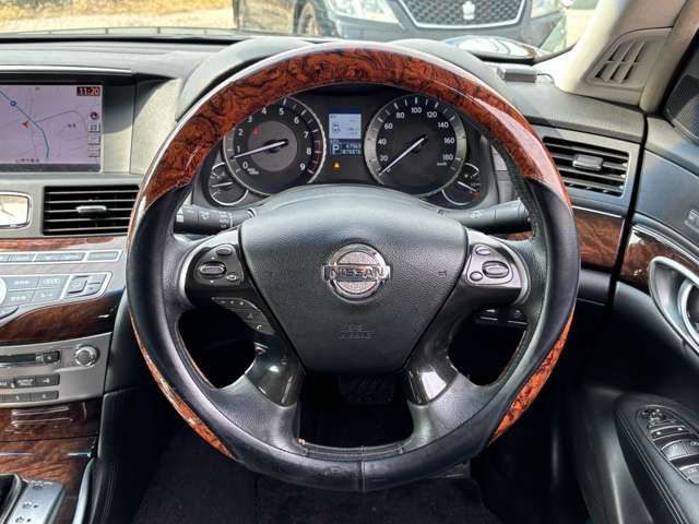 NISSAN FUGA 2010 Image 31