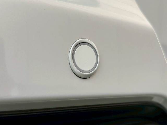 TOYOTA VOXY HYBRID 2023 Image 31