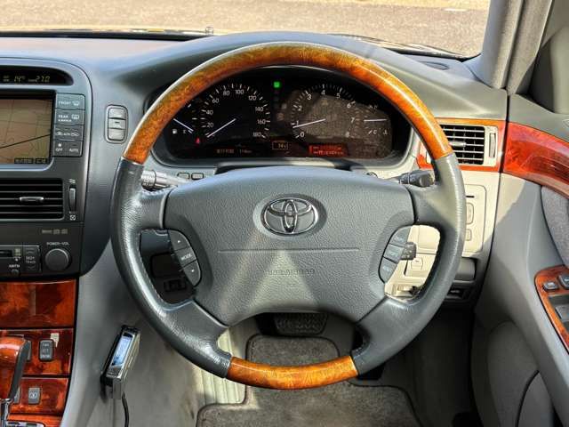 TOYOTA CELSIOR 2005 Image 31